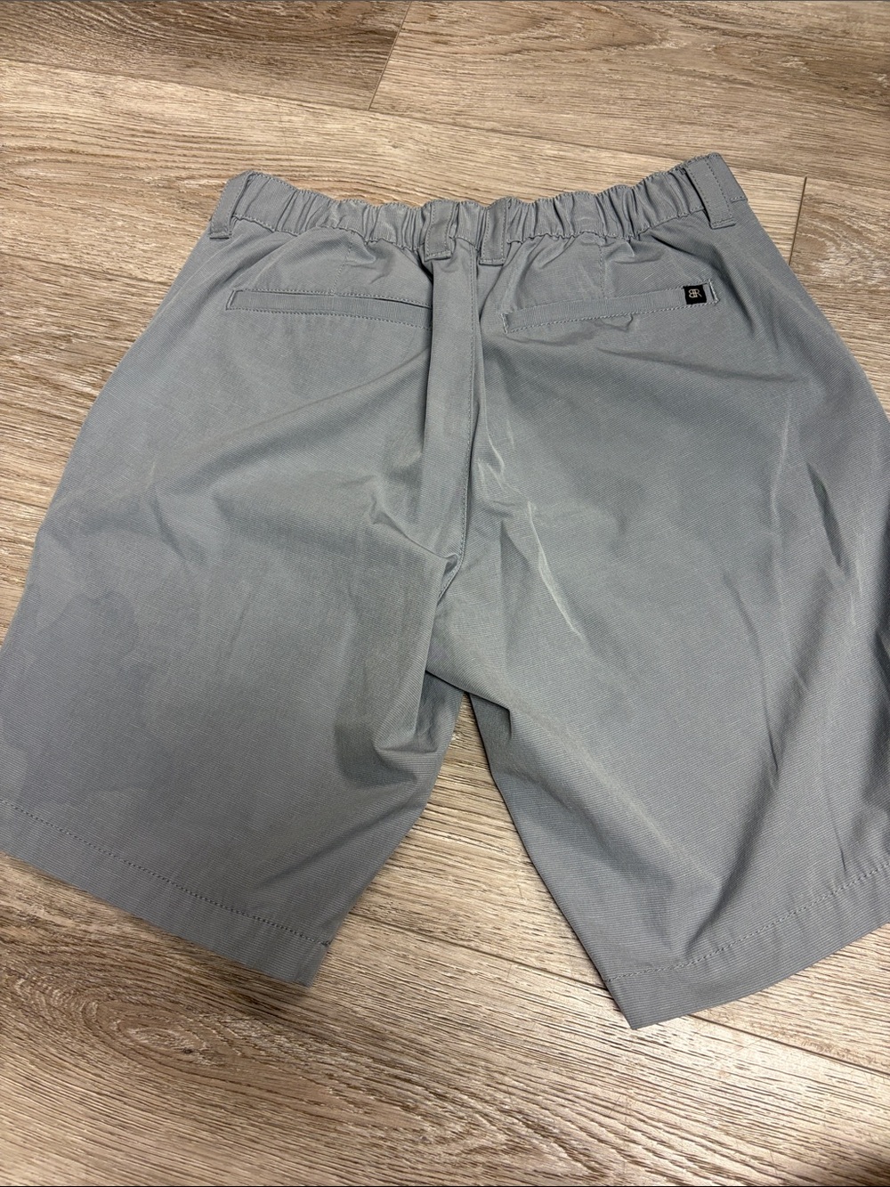 Banana Republic Men's 32 Gray Elastic Waist Shorts